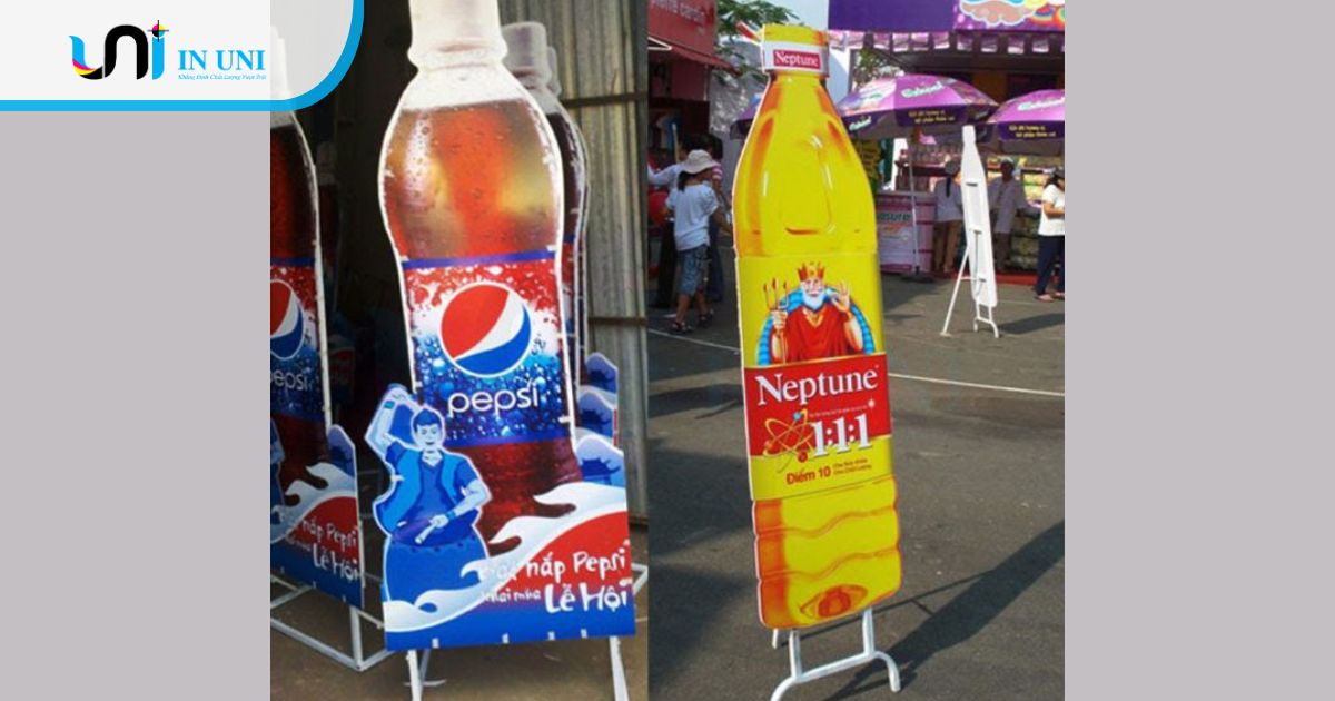 Standee mô hình